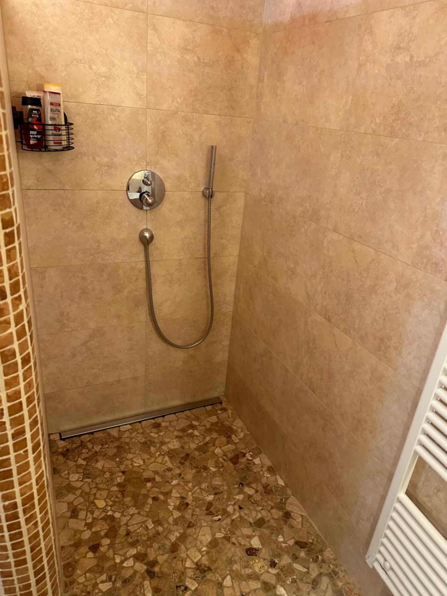 Suite Sinja Erlebnisferienwohnung Hausham Ngoại thất bức ảnh